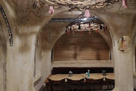 رستوران بام عمارت (لوکیشن در تهران)