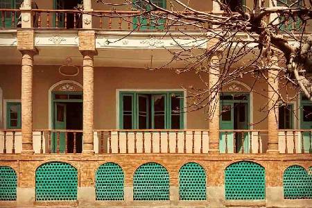 خانه موتمن الاطباء (لوکیشن در تهران)