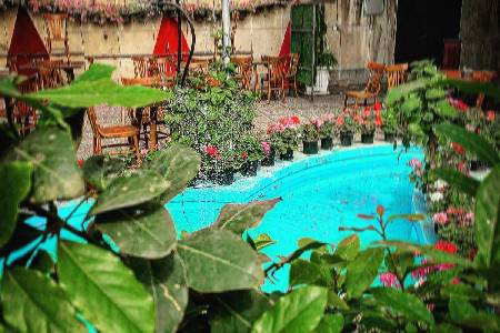 کافه باغ بارمان (لوکیشن در تهران)