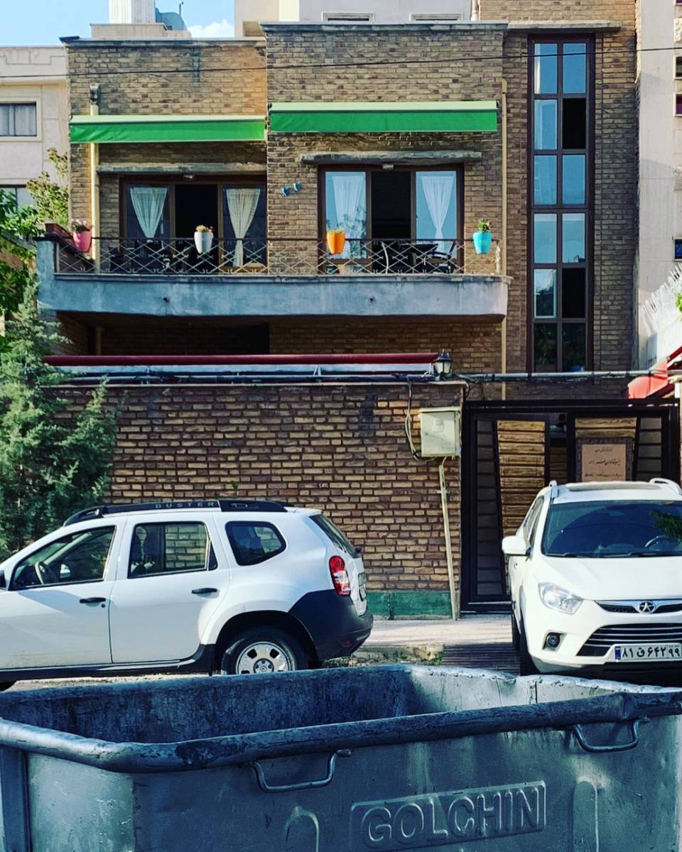کافه سفال آنسو (لوکیشن در تهران)