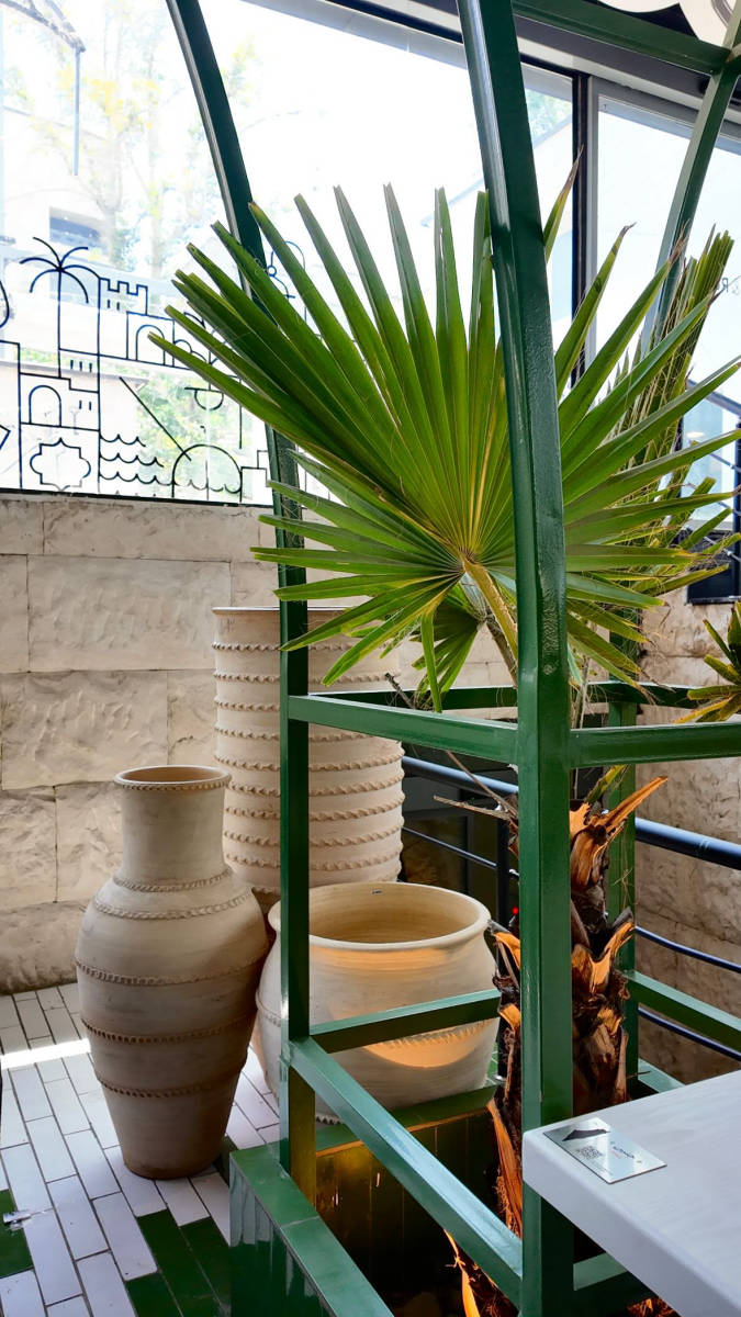 کافه فلسطین (لوکیشن در تهران)