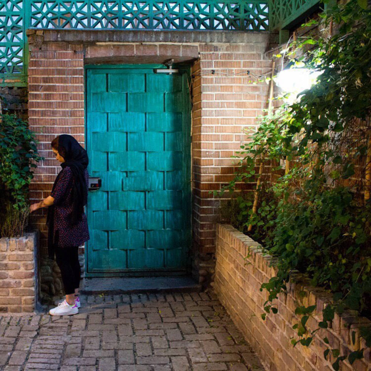 مجموعه فرهنگی و هنری روشنان (لوکیشن در تهران)