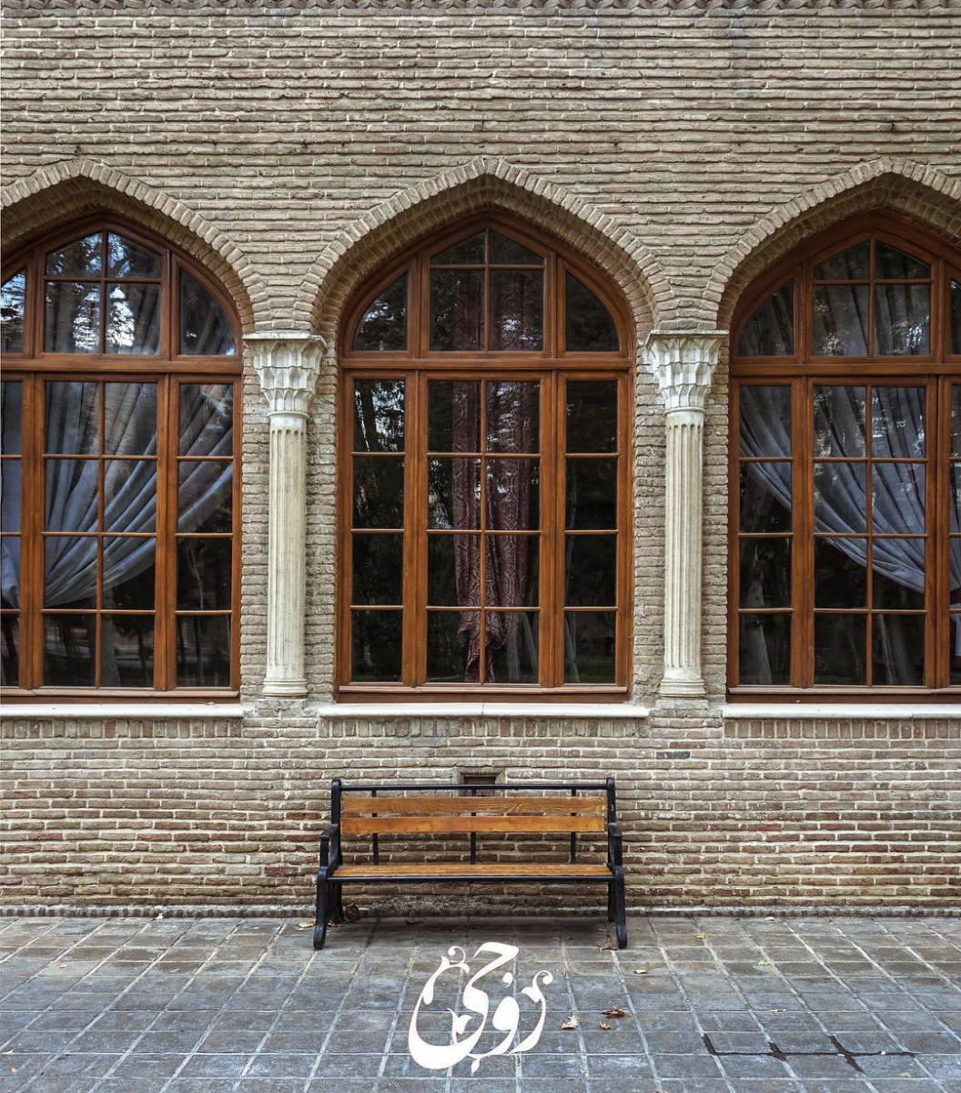 کافه رستوران روحی (لوکیشن در تهران)