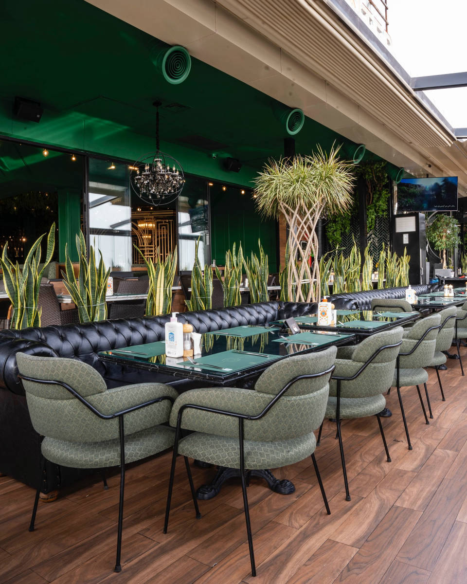 کافه رستوران ربلان (لوکیشن در تهران)