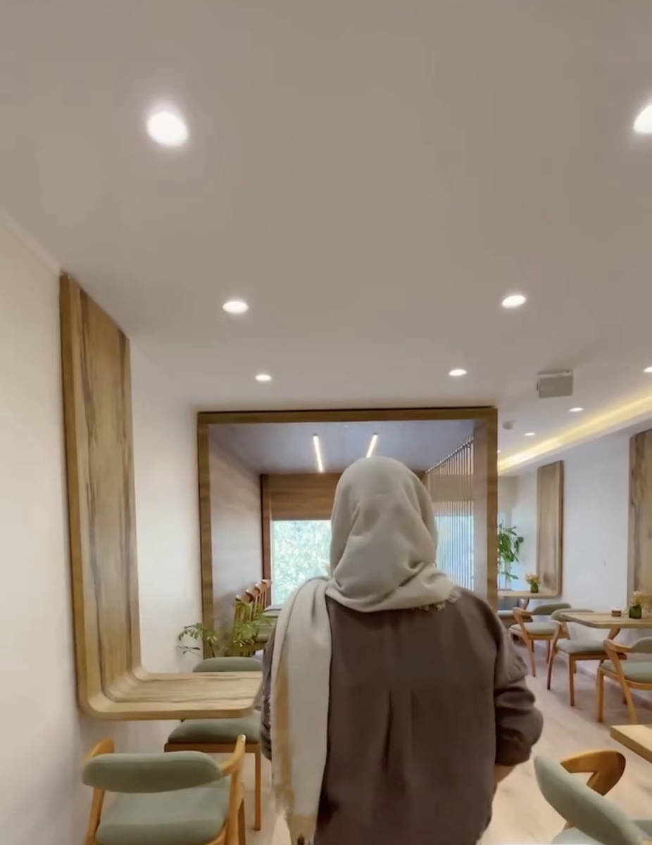 کافه بیکری داوین (لوکیشن در تهران)
