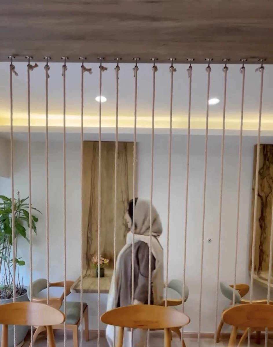 کافه بیکری داوین (لوکیشن در تهران)
