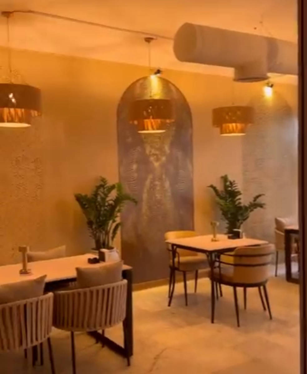 کافه رستوران صحرا (لوکیشن در تهران)