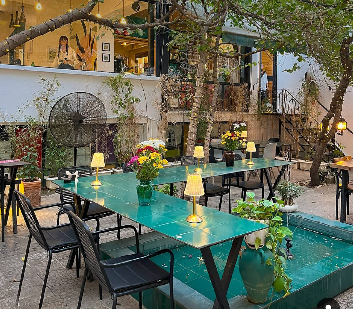 کافه فرسه (لوکیشن در تهران)