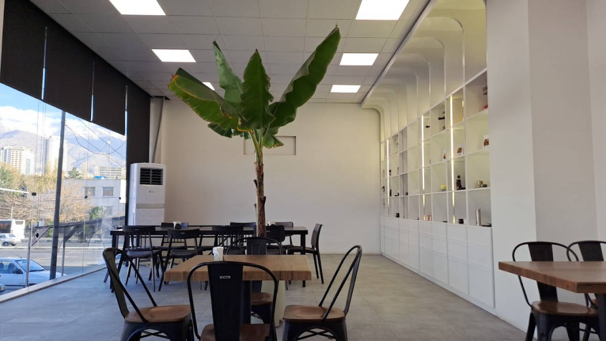 کافه رستری نوژ (لوکیشن در تهران)