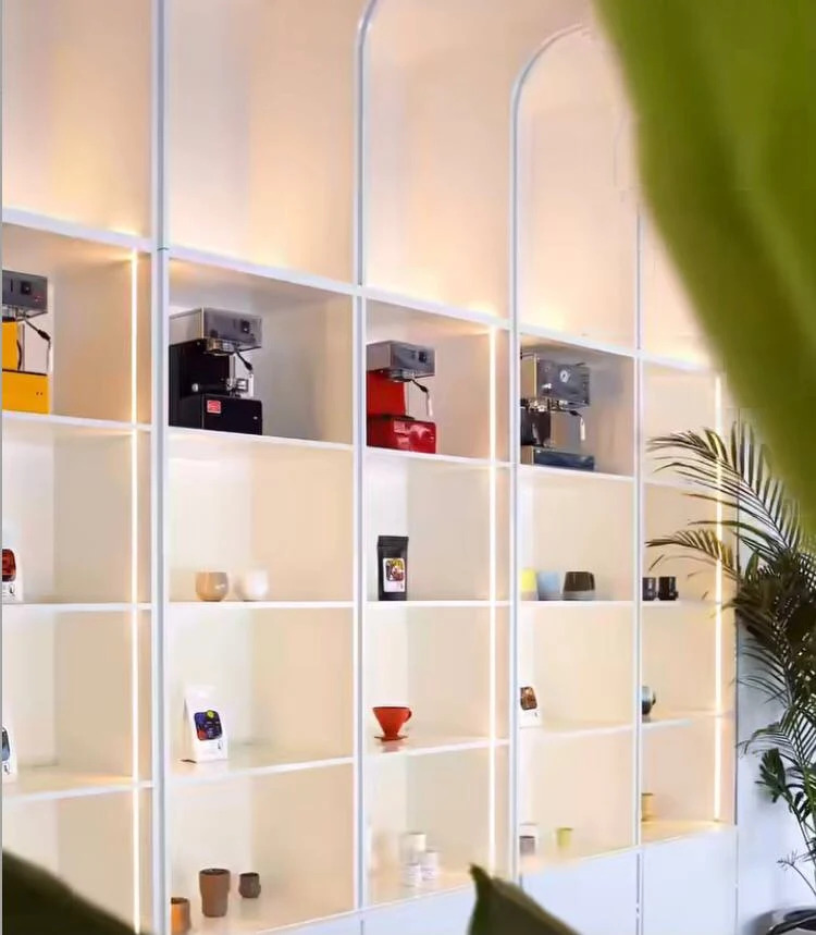 کافه رستری نوژ (لوکیشن در تهران)