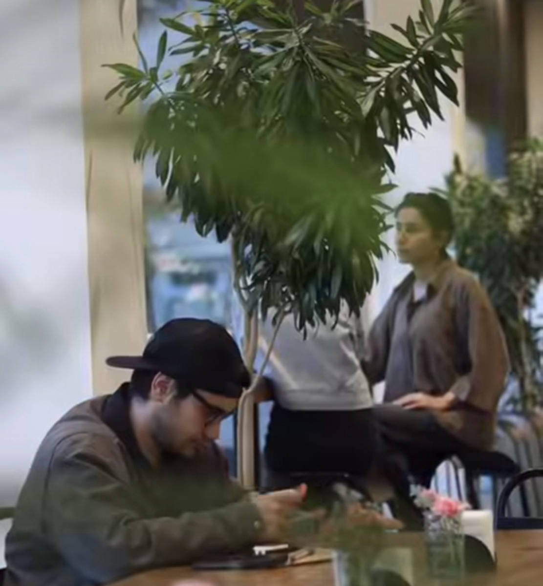 کافه رستری نوژ (لوکیشن در تهران)