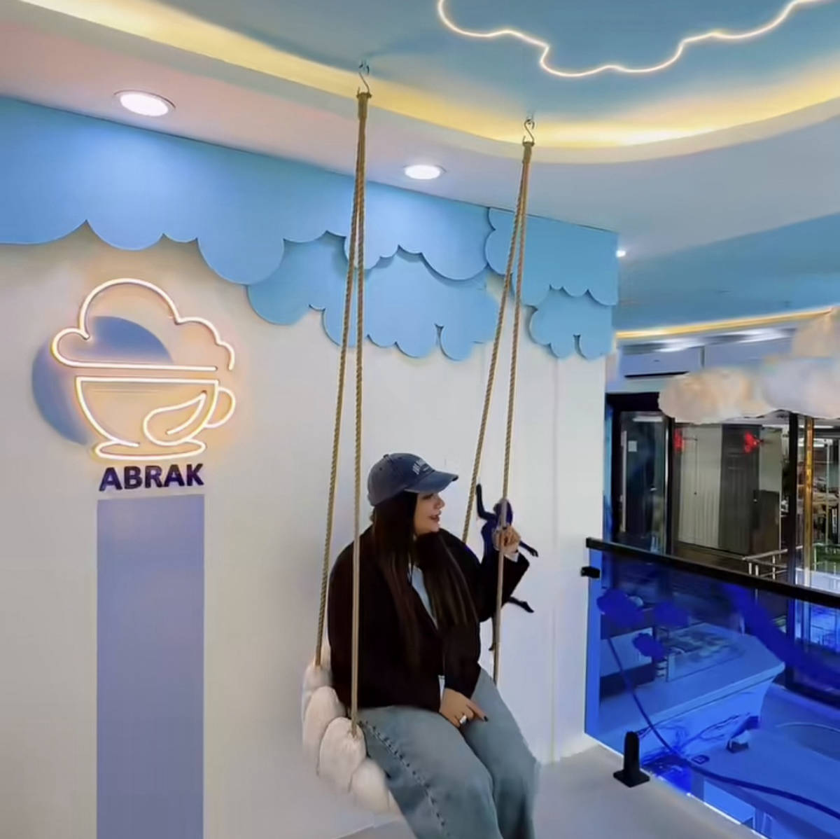 کافه ابرک (لوکیشن در تهران)