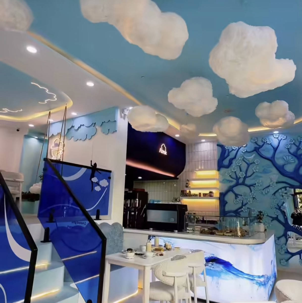 کافه ابرک (لوکیشن در تهران)