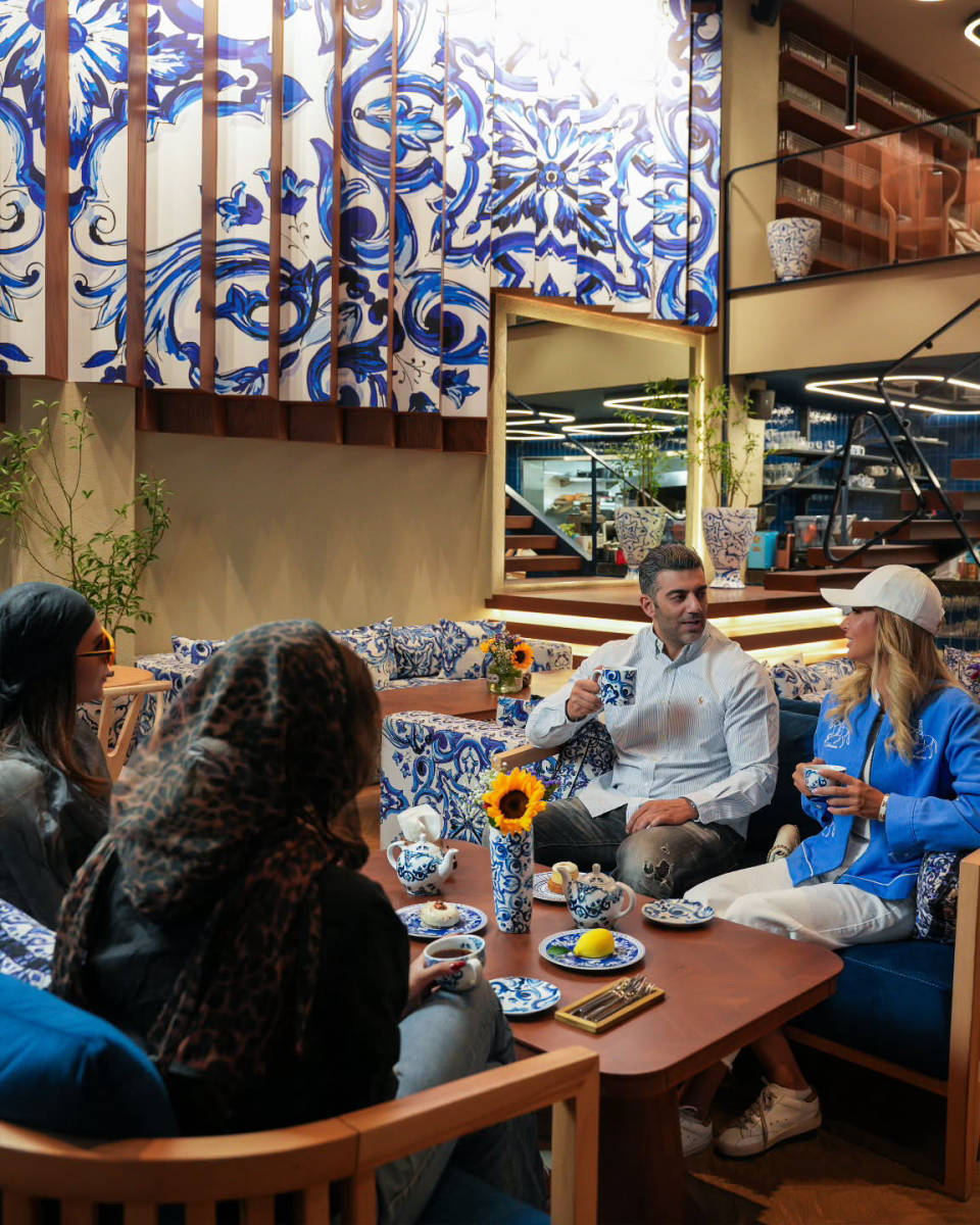 کافه بلک برز (لوکیشن در تهران)