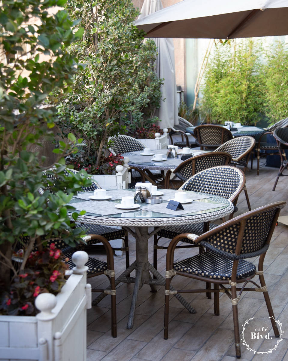 کافه رستوران بلوار (لوکیشن در تهران)