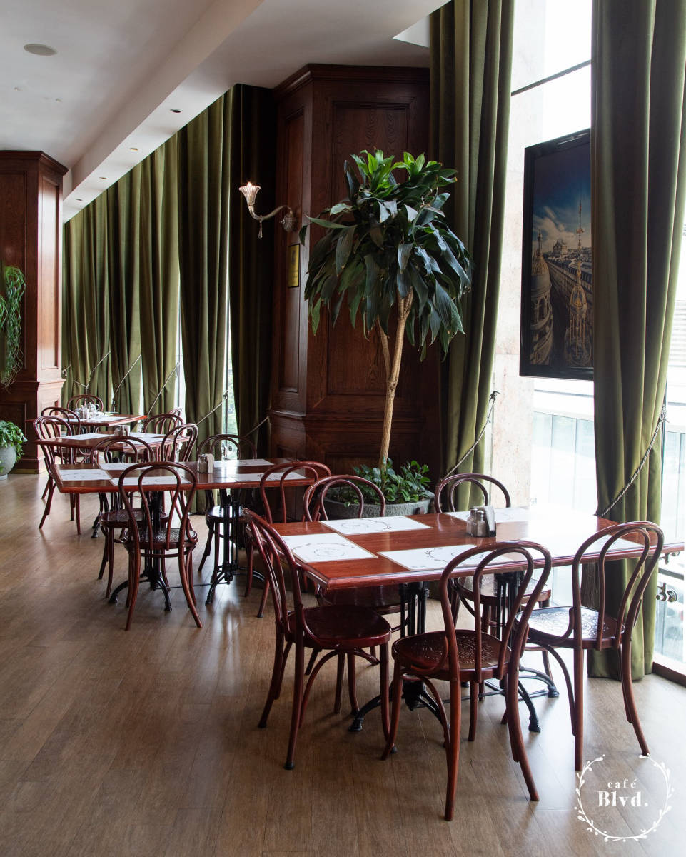 کافه رستوران بلوار (لوکیشن در تهران)