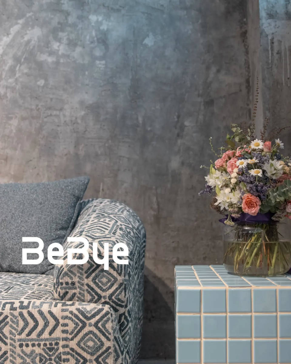 کافه بی بای (لوکیشن در تهران)