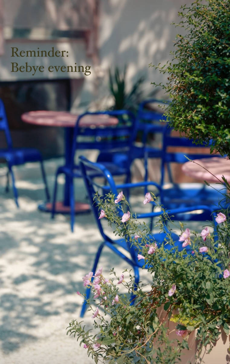 کافه بی بای (لوکیشن در تهران)