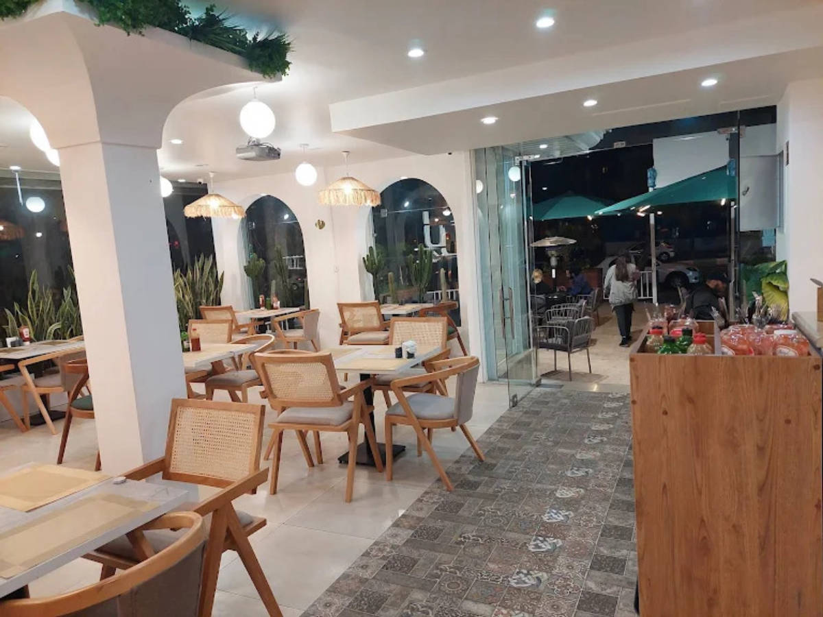 کافه رستوران لندو (لوکیشن در تهران)