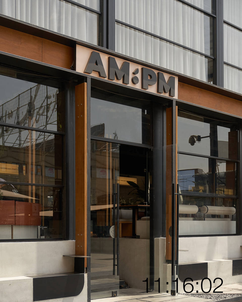 (لوکیشن در تهران) AM:PM کافه