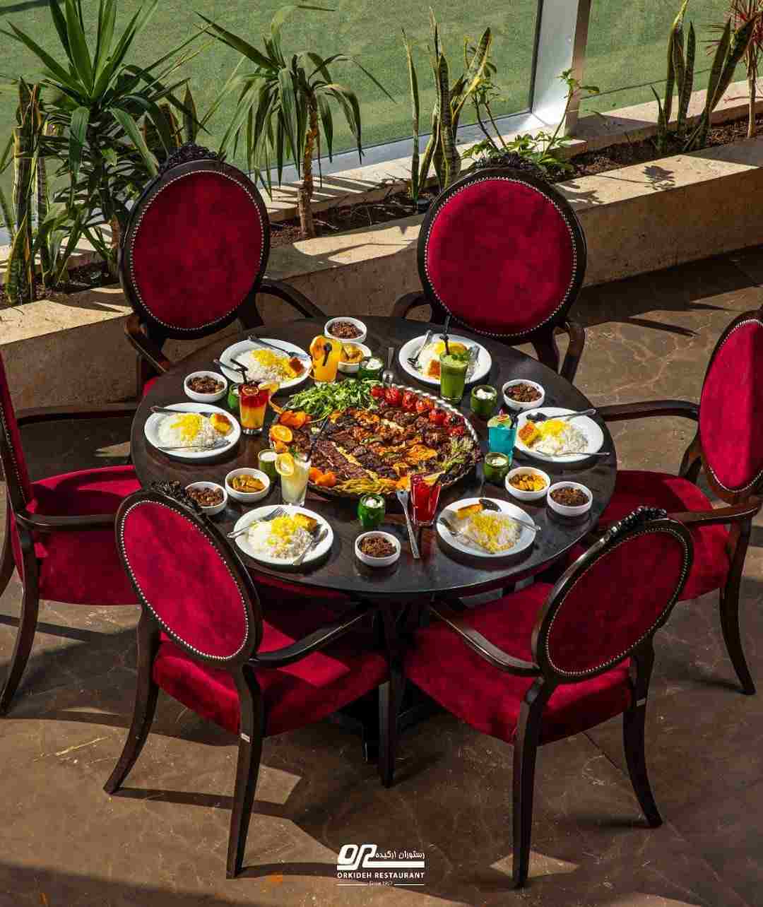 رستوران ارکیده (لوکیشن در تهران، مازندران، کرج و اصفهان)