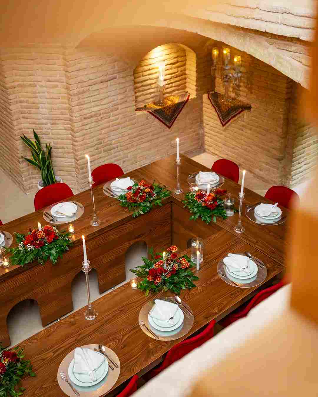 رستوران ارکیده (لوکیشن در تهران، مازندران، کرج و اصفهان)