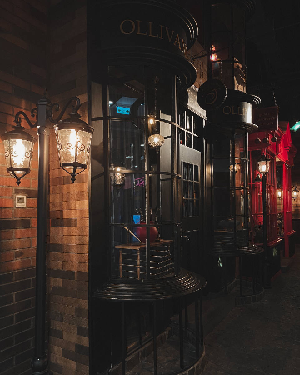 گیم&zwnj; سنتر OXO (لوکیشن در تهران)